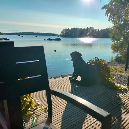 Rantala Talo Keitele Jaerven Rannalla *