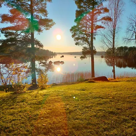 Rantala Talo Keitele Jaerven Rannalla *