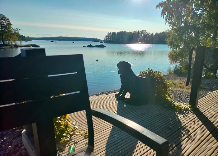 Rantala Talo Keitele Jaerven Rannalla *